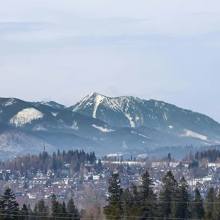 Hrube Wyzne With Mountain View And Parking By Renters شقة