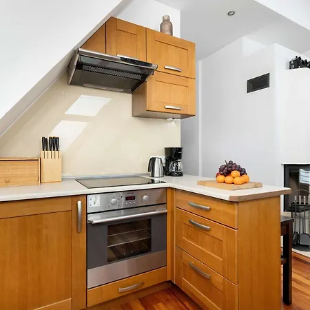 Apartamento Hrube Wyzne With Mountain View And Parking By Renters Zakopane